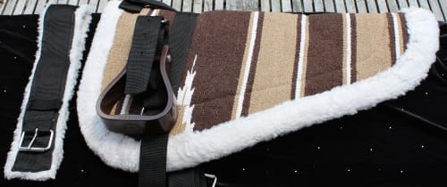 BH-306 Bareback Pad with Girth and Stirrup