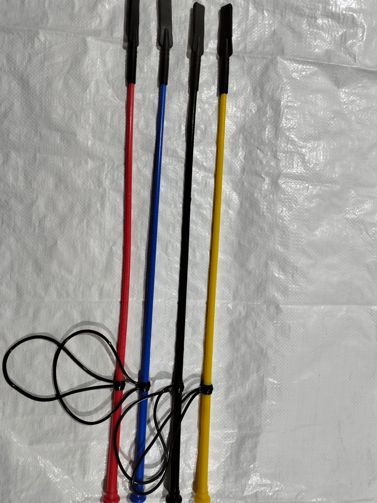 BH-405 Plastic Whips - 27"