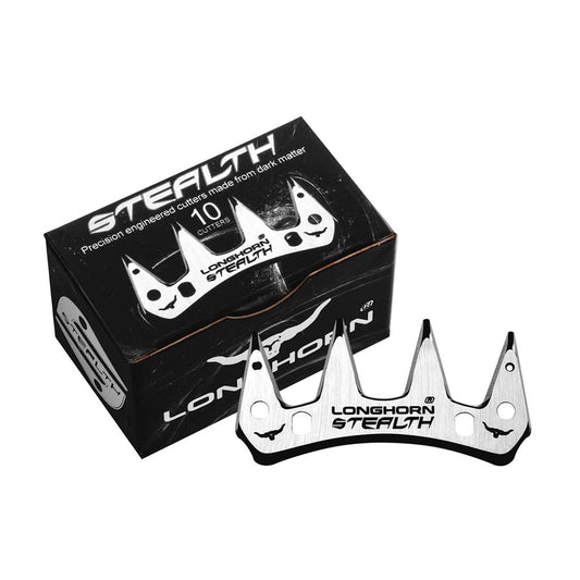 A package of Longhorn Stealth blades with two blades displayed in front of the box.
Long Horn.  Made in UK. Available with Nice Equestrian Wukair Doha Qatar.