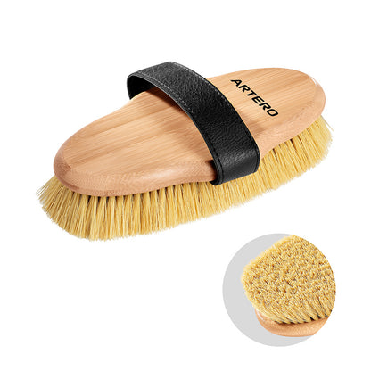 Artero Saturno S1 horse brush, view 4
