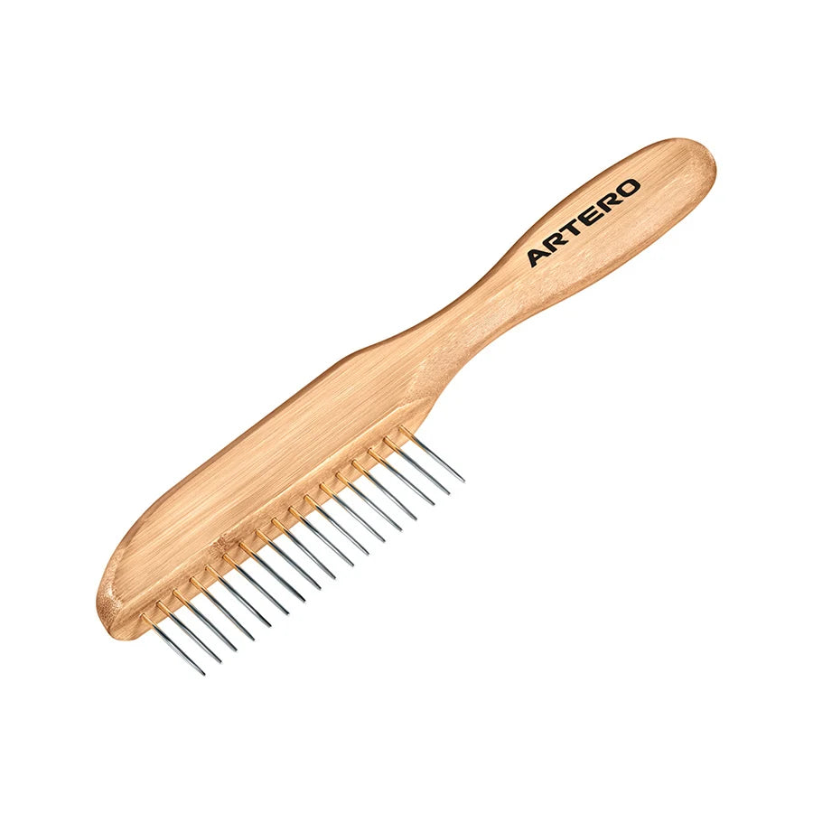 Artero Tango wide pin comb, view 2