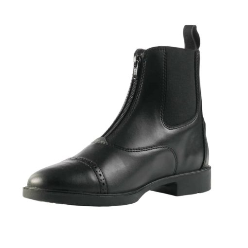 A black Horze Wexford front-zip jodhpur boot with a low heel and pull tab on the back.
Horze.
Available at Nice Equestrian Wukair Doha Qatar